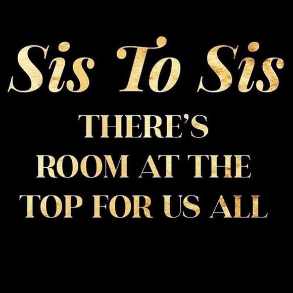 Raid My Closet💃🏻 - Picture 10 of 16